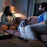 Shrill - galeria zdjęć - filmweb