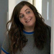 Shrill - galeria zdjęć - filmweb