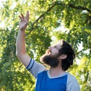 Shrill - galeria zdjęć - filmweb