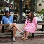 Shrill - galeria zdjęć - filmweb