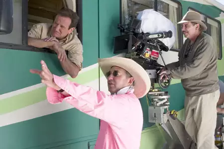 RV: Szalone wakacje na kółkach - galeria zdjęć - filmweb