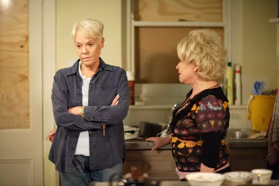 EastEnders - galeria zdjęć - filmweb