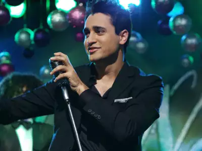 Ek Main Aur Ekk Tu - galeria zdjęć - filmweb