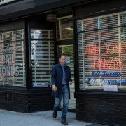 Sneaky Pete - galeria zdjęć - filmweb