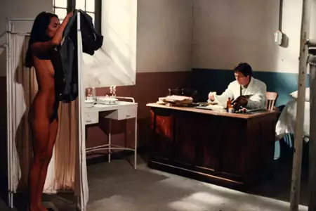 Przemoc w więzieniu dla kobiet - galeria zdjęć - filmweb