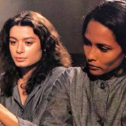 Emanuelle fuga dall'inferno - galeria zdjęć - filmweb