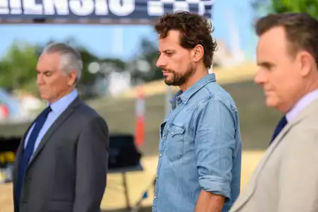 Patolog - galeria zdjęć - filmweb