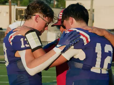 God. Family. Football. - galeria zdjęć - filmweb