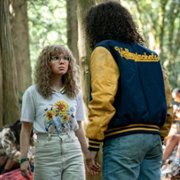 Yellowjackets - galeria zdjęć - filmweb
