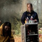 Yellowjackets - galeria zdjęć - filmweb