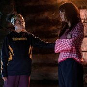 Yellowjackets - galeria zdjęć - filmweb