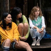 Yellowjackets - galeria zdjęć - filmweb