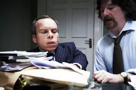 Life's Too Short - galeria zdjęć - filmweb