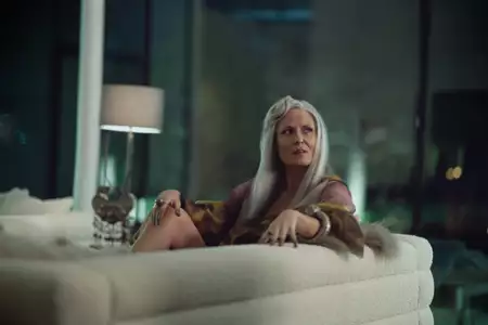 Bękart z piekła rodem - galeria zdjęć - filmweb