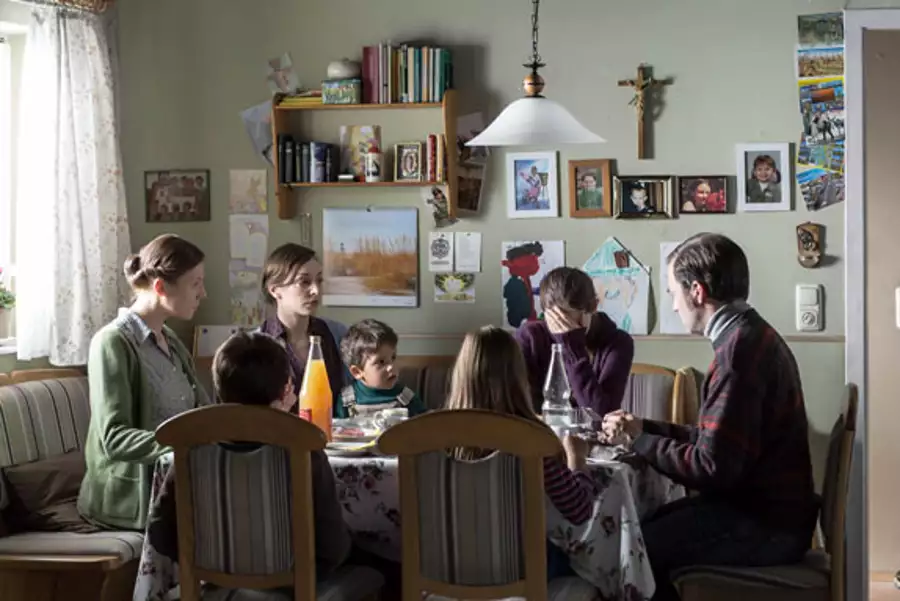 Droga krzyżowa - galeria zdjęć - filmweb