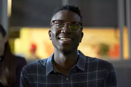 Ktoś z nas kłamie - galeria zdjęć - filmweb