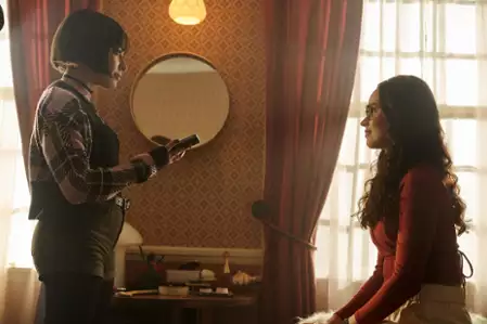 Ktoś z nas kłamie - galeria zdjęć - filmweb