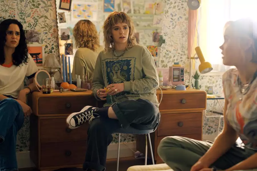 Ktoś z nas kłamie - galeria zdjęć - filmweb