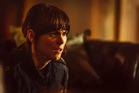 Huss - galeria zdjęć - filmweb