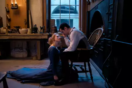 Panna Julia - galeria zdjęć - filmweb