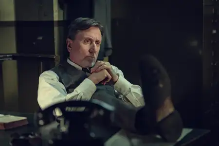 Peaky Blinders: Nieśmiertelny - galeria zdjęć - filmweb
