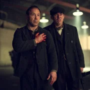 Peaky Blinders: Nieśmiertelny - galeria zdjęć - filmweb
