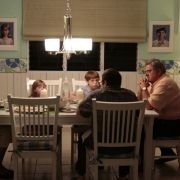 Życie z wojną w tle - galeria zdjęć - filmweb