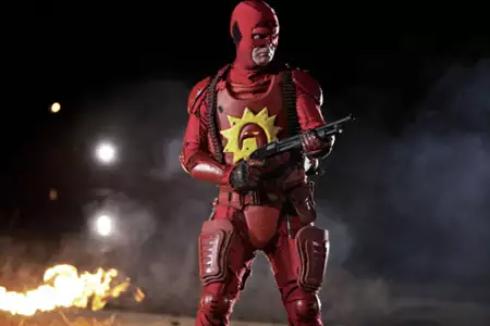 Super - galeria zdjęć - filmweb