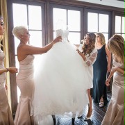 Salon sukni ślubnych - galeria zdjęć - filmweb