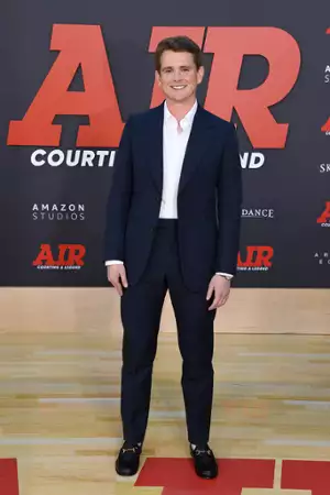 Air - galeria zdjęć - filmweb