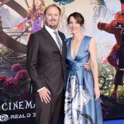 Alicja po drugiej stronie lustra - galeria zdjęć - filmweb