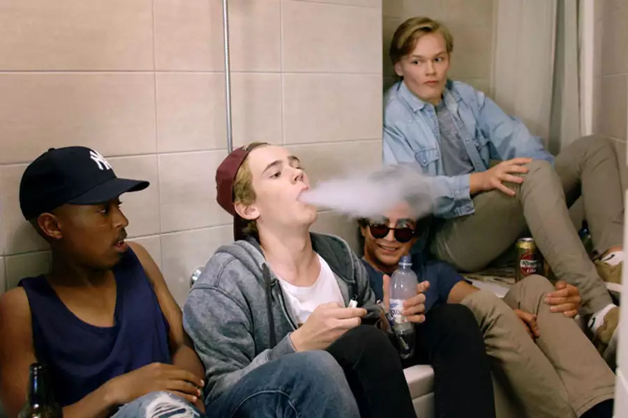 Skam - galeria zdjęć - filmweb