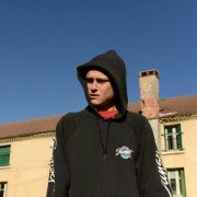 La tête haute - galeria zdjęć - filmweb