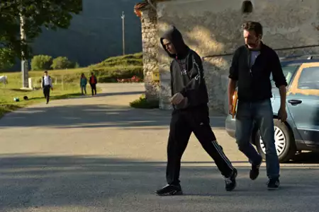 Z podniesionym czołem - galeria zdjęć - filmweb