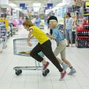 Pojken med guldbyxorna - galeria zdjęć - filmweb