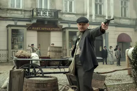 Polowanie na ćmy - galeria zdjęć - filmweb