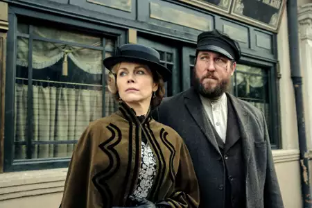 Polowanie na ćmy - galeria zdjęć - filmweb