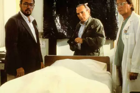 Egzorcysta III - galeria zdjęć - filmweb