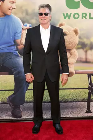 Ted 2 - galeria zdjęć - filmweb