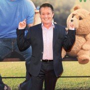 Ted 2 - galeria zdjęć - filmweb