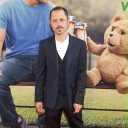 Ted 2 - galeria zdjęć - filmweb