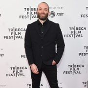 Swallow - galeria zdjęć - filmweb
