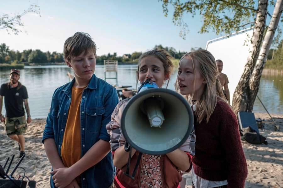 Wielka draka w Starej Rzeźni (recenzja filmu Tarapaty 2)