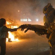 Bumblebee - galeria zdjęć - filmweb