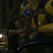 Bumblebee - galeria zdjęć - filmweb