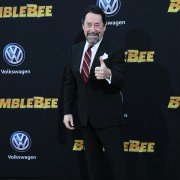 Bumblebee - galeria zdjęć - filmweb