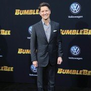 Bumblebee - galeria zdjęć - filmweb