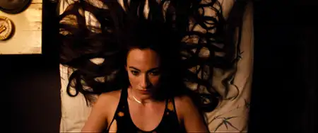 Gorgon&agrave; - galeria zdjęć - filmweb