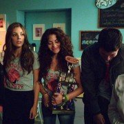 Underemployed - galeria zdjęć - filmweb