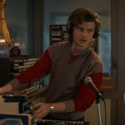 Stranger Things - galeria zdjęć - filmweb